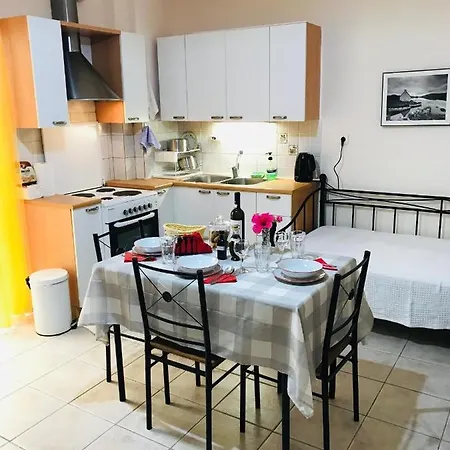 Cozy Apartment Near City Center Prévéza Extérieur photo
