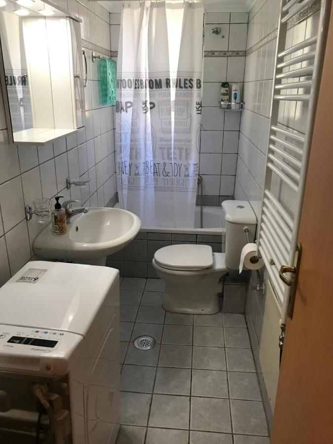 Apartment Cozy Near Center *